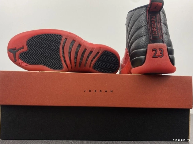 Game 12 Jordan 130690 Flu 002 Retro (2016) 0930